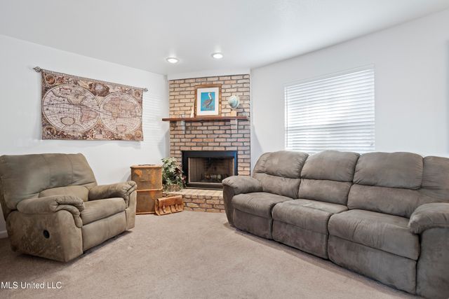 495 Popp'S Ferry Road, Unit 25, Biloxi, MS 39531