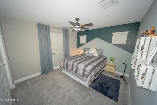 8942 W COLTER Street, Glendale, AZ 85305