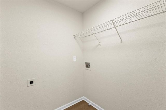268 Brookview Drive, Riverdale, GA 30274