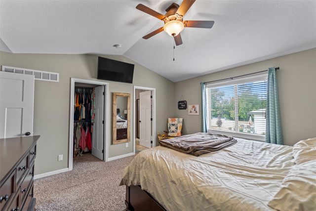1100 Hunter Court, Adel, IA 50003