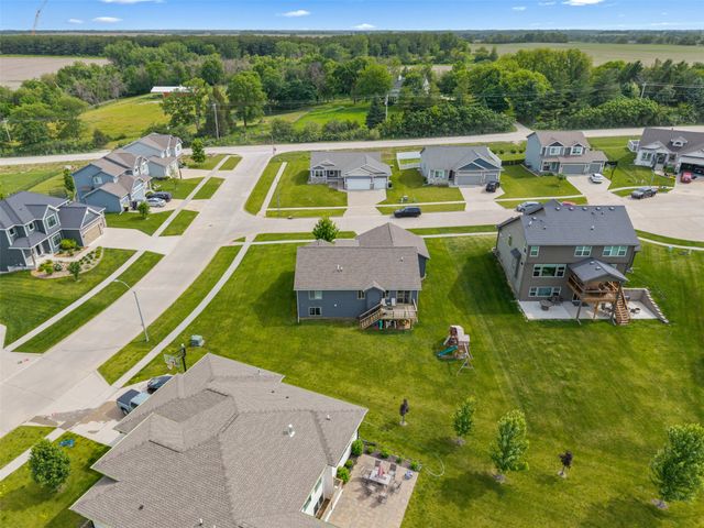 1100 Hunter Court, Adel, IA 50003
