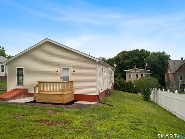 32 Tremont Street, New Britain, CT 06051