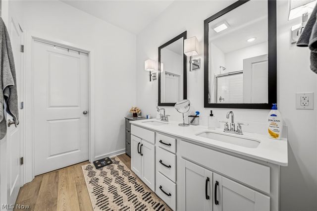 182 Harvest Way, Elyria, OH 44035