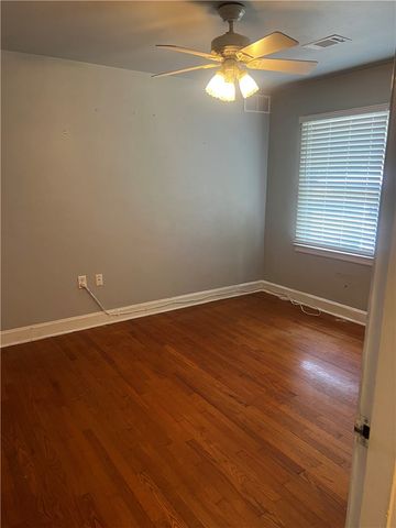 1300 N Boston Avenue, Russellville, AR 72801