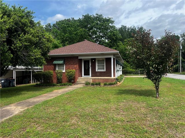 1300 N Boston Avenue, Russellville, AR 72801