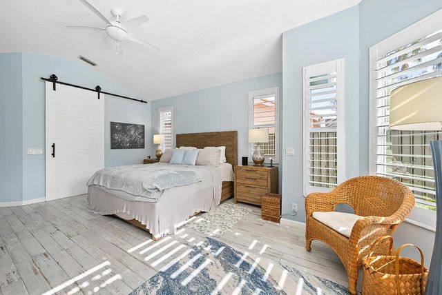 271 Eagleton Estates Boulevard, Palm Beach Gardens, FL 33418