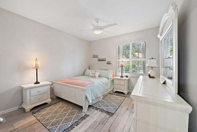 271 Eagleton Estates Boulevard, Palm Beach Gardens, FL 33418