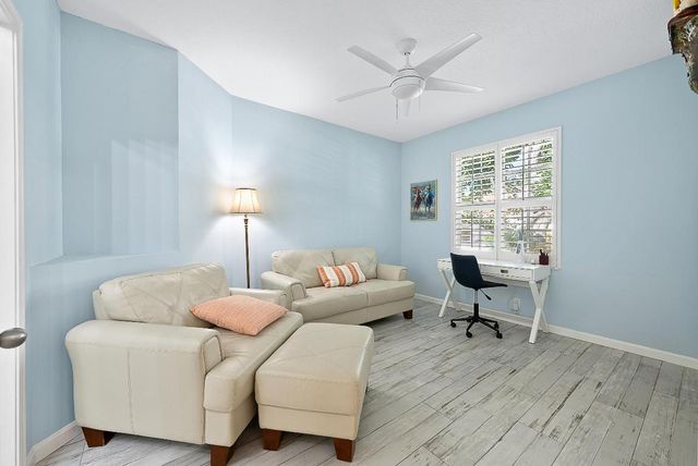 271 Eagleton Estates Boulevard, Palm Beach Gardens, FL 33418