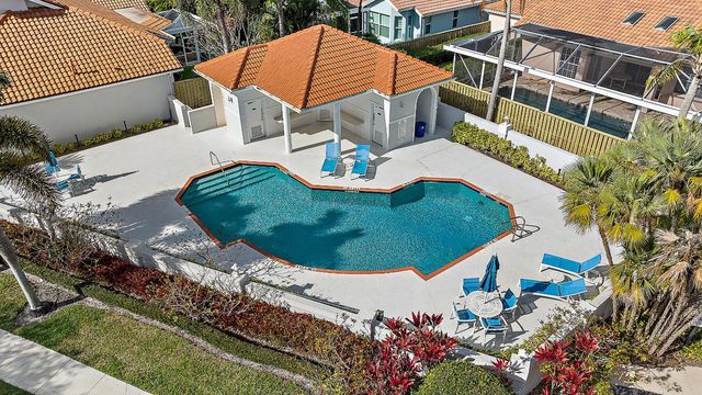 271 Eagleton Estates Boulevard, Palm Beach Gardens, FL 33418