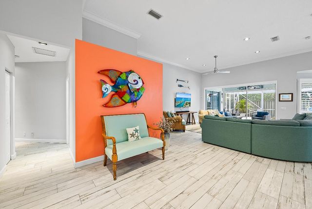 271 Eagleton Estates Boulevard, Palm Beach Gardens, FL 33418