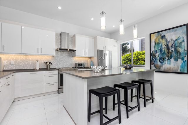 1851 NW 40th Drive, Boca Raton, FL 33431