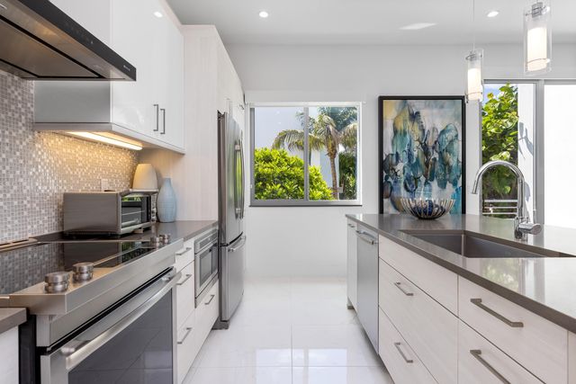 1851 NW 40th Drive, Boca Raton, FL 33431