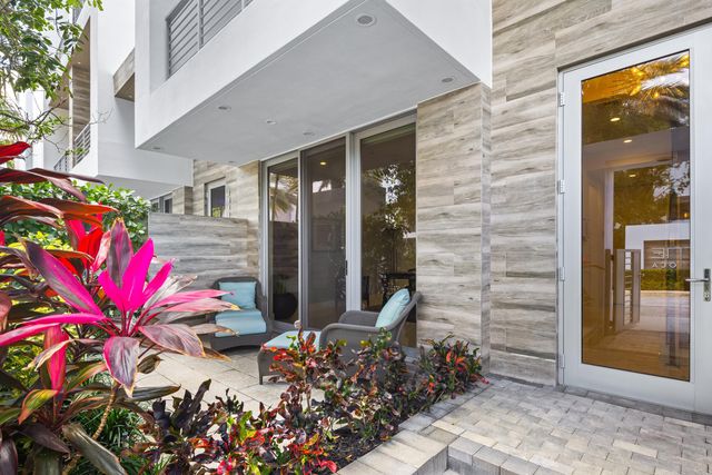 1851 NW 40th Drive, Boca Raton, FL 33431