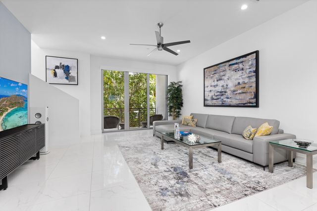1851 NW 40th Drive, Boca Raton, FL 33431