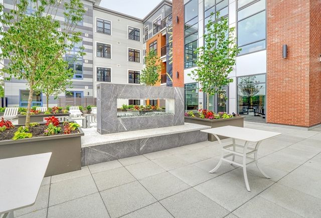 62 Foundry St 315, Wakefield, MA 01880