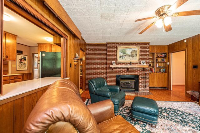 1807 5th Street NW, Hickory, NC 28601