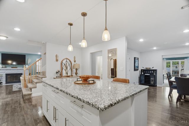 2811 Breezy Way, Colerain Twp, OH 45239