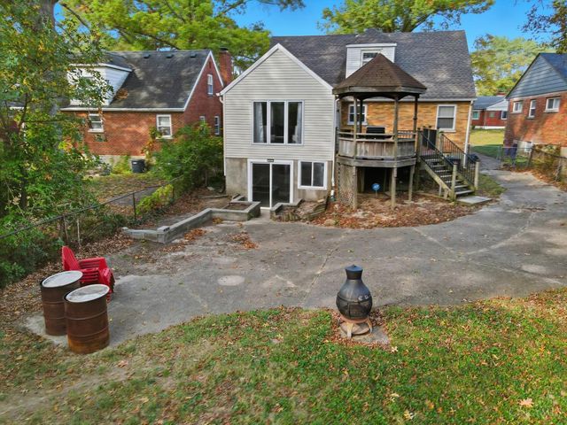 2811 Breezy Way, Colerain Twp, OH 45239