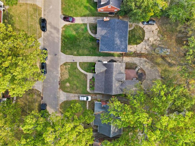 2811 Breezy Way, Colerain Twp, OH 45239