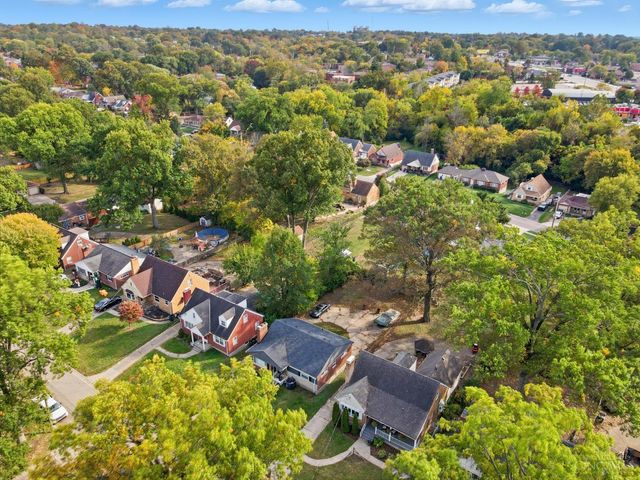 2811 Breezy Way, Colerain Twp, OH 45239