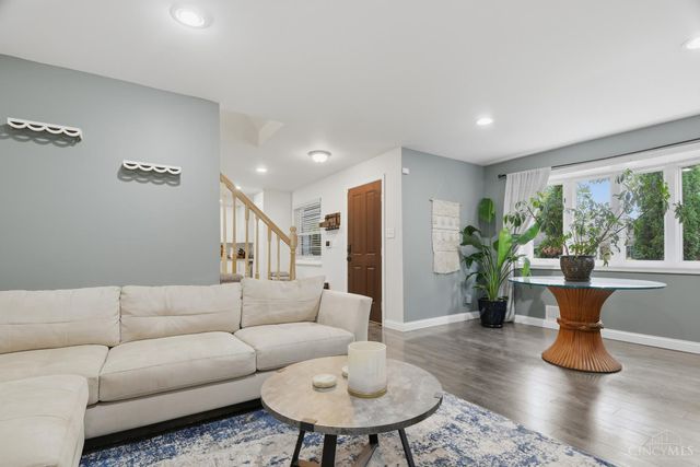 2811 Breezy Way, Colerain Twp, OH 45239