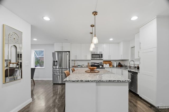 2811 Breezy Way, Colerain Twp, OH 45239