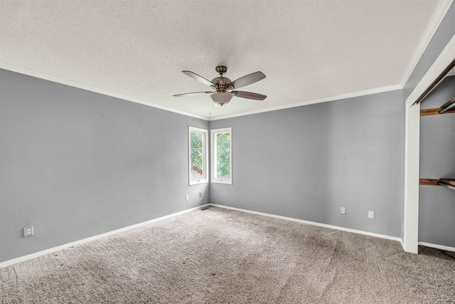 14930 E Plymouth St, Wichita, KS 67230