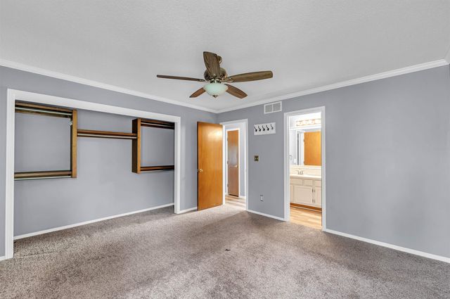 14930 E Plymouth St, Wichita, KS 67230