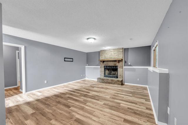 14930 E Plymouth St, Wichita, KS 67230