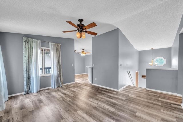 14930 E Plymouth St, Wichita, KS 67230