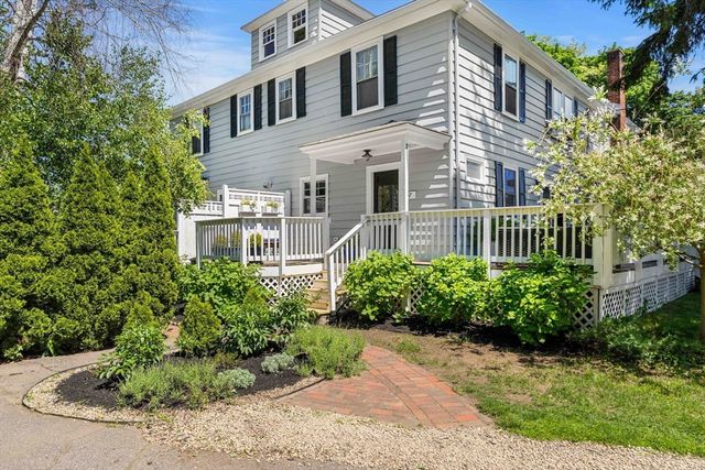 67 Humphrey St, Marblehead, MA 01945