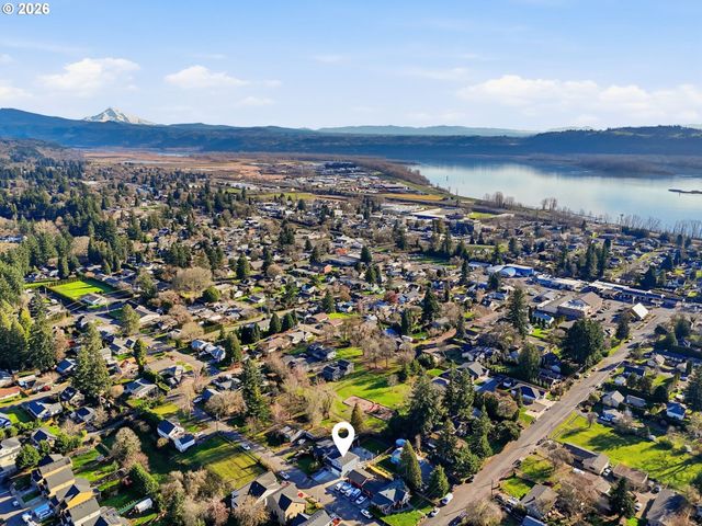 1228 I St, Washougal, WA 98671