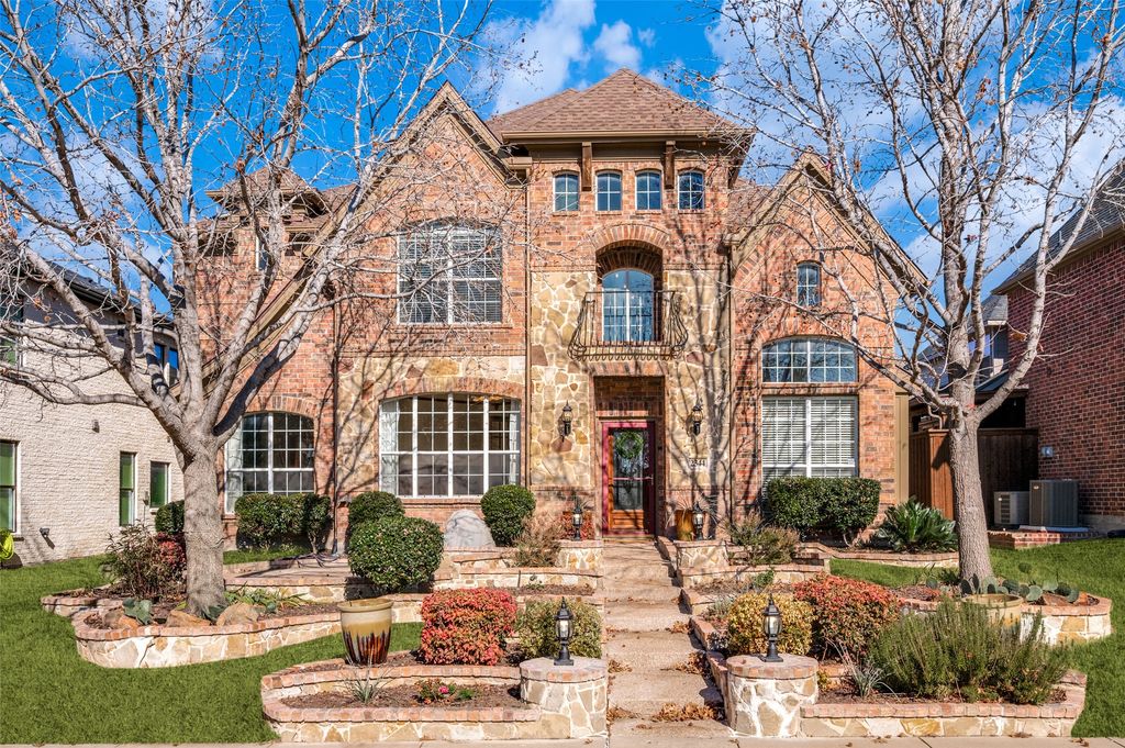 2344 Chenault Drive, Frisco, TX 75033