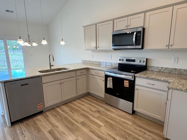 708 Fair Weather Dr, Conway, SC 29527