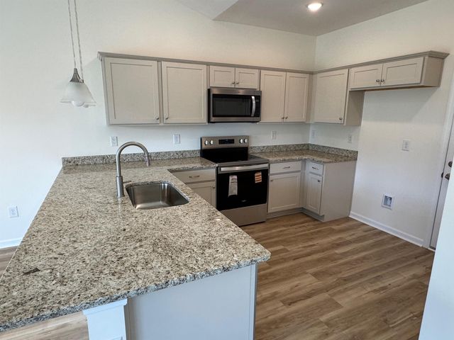 708 Fair Weather Dr, Conway, SC 29527