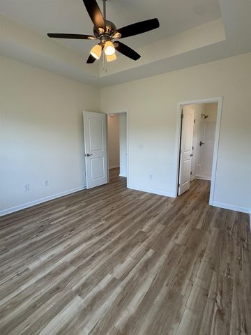 708 Fair Weather Dr, Conway, SC 29527