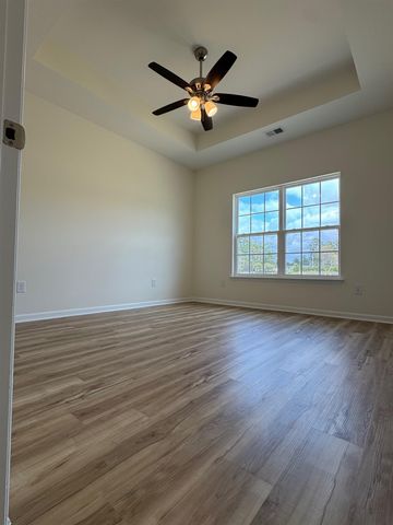 708 Fair Weather Dr, Conway, SC 29527