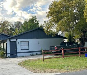 912 PINE AVENUE, Sanford, FL 32771