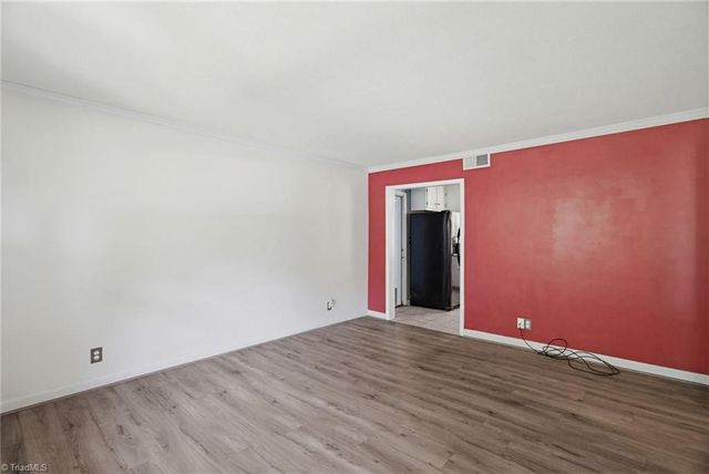 3462 Stimpson Drive, Pfafftown, NC 27040