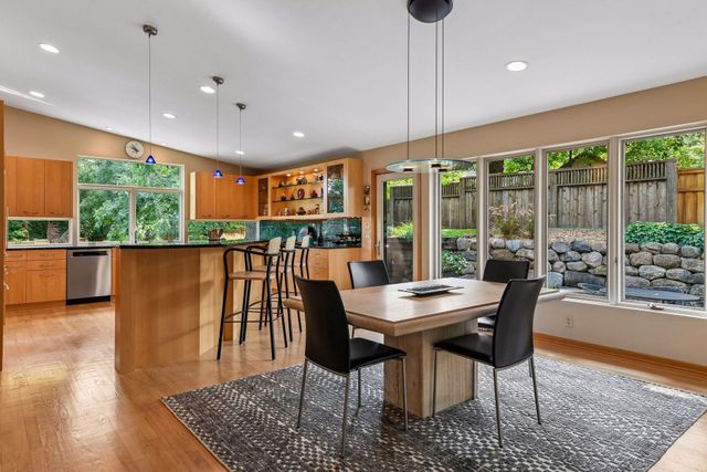 4309 Tonkawood Road, Minnetonka, MN 55345