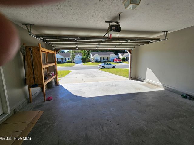 112 Belvedere Drive, Holly Ridge, NC 28445