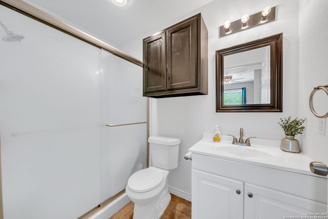 505 Olive St, Jourdanton, TX 78026