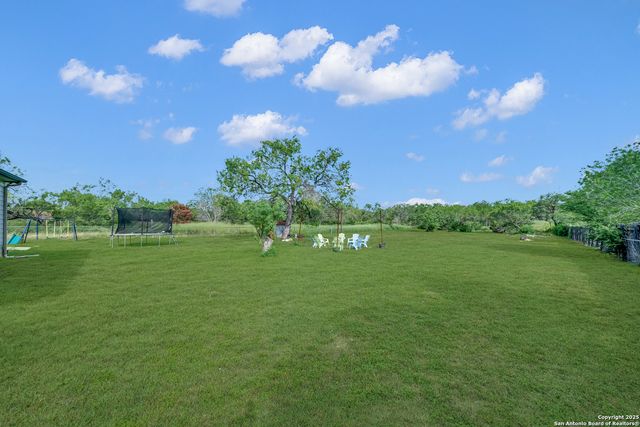 505 Olive St, Jourdanton, TX 78026
