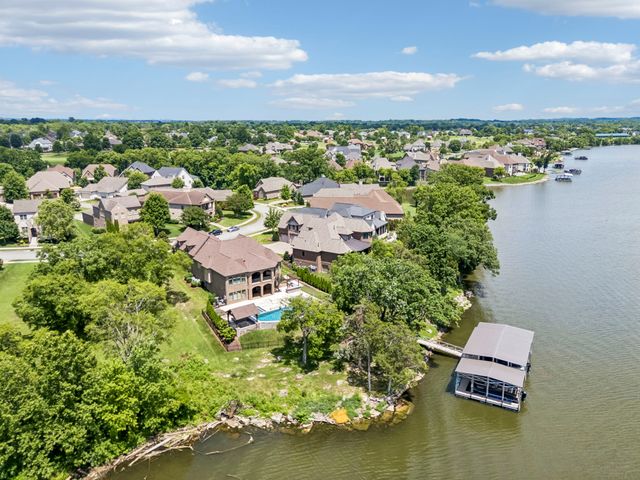 1149 McCrory Cir, Gallatin, TN 37066