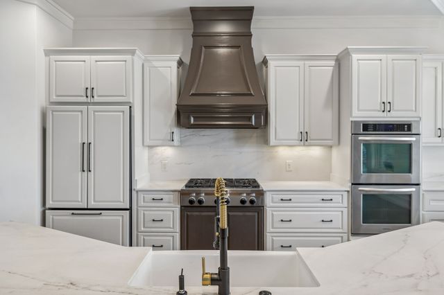 1149 McCrory Cir, Gallatin, TN 37066