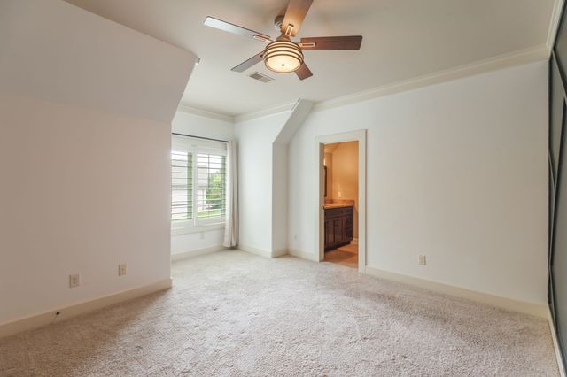 1149 McCrory Cir, Gallatin, TN 37066
