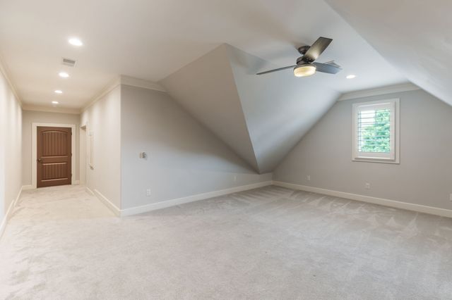 1149 McCrory Cir, Gallatin, TN 37066