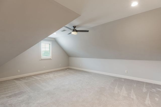 1149 McCrory Cir, Gallatin, TN 37066