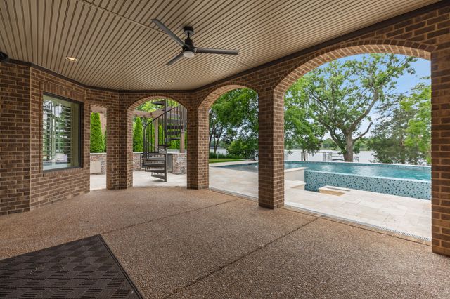 1149 McCrory Cir, Gallatin, TN 37066