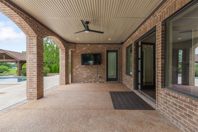 1149 McCrory Cir, Gallatin, TN 37066